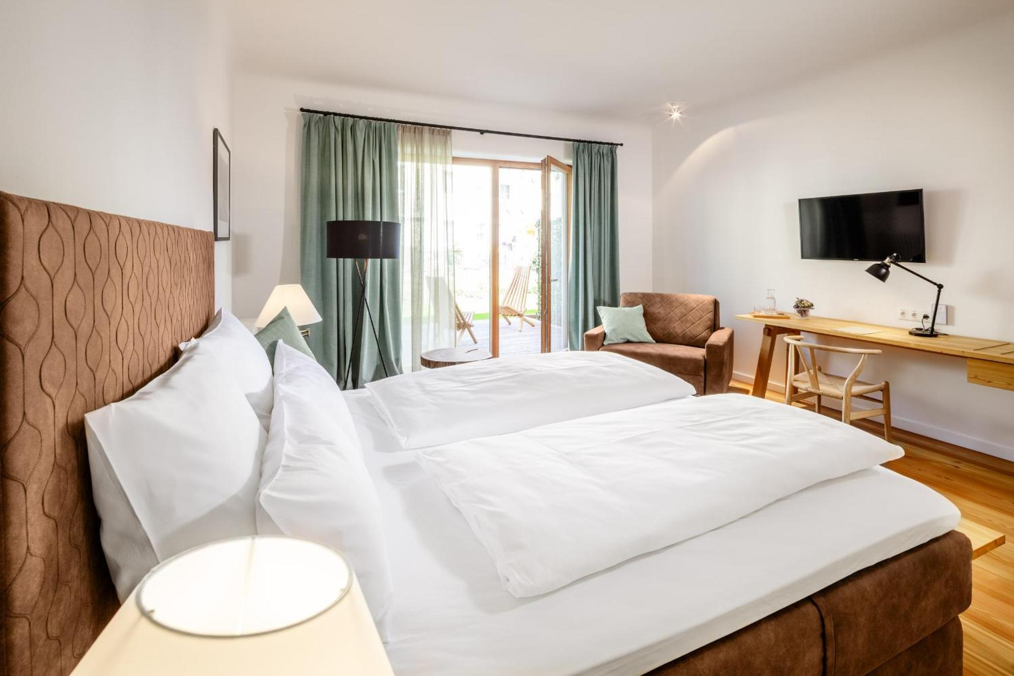 Hotel Zum Glockenturm Marktl Luaran gambar